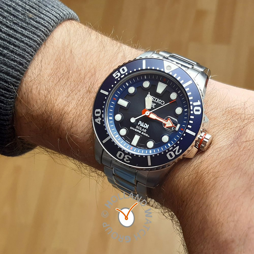 Японские часы Seiko SNE549P1