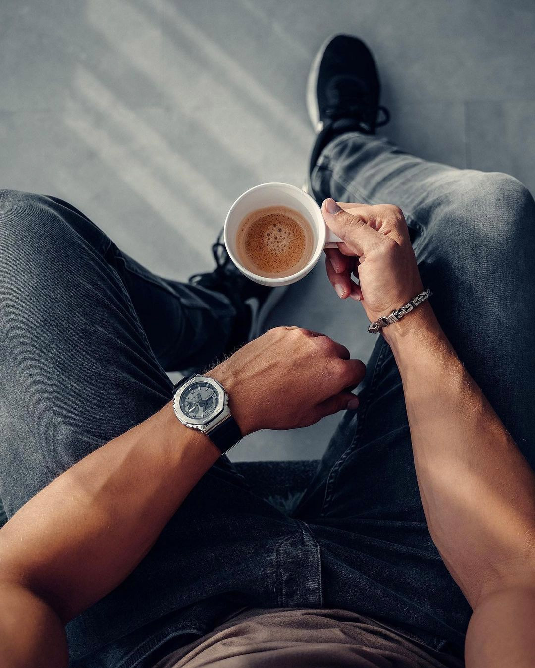 G-SHOCK GM-2100-1A