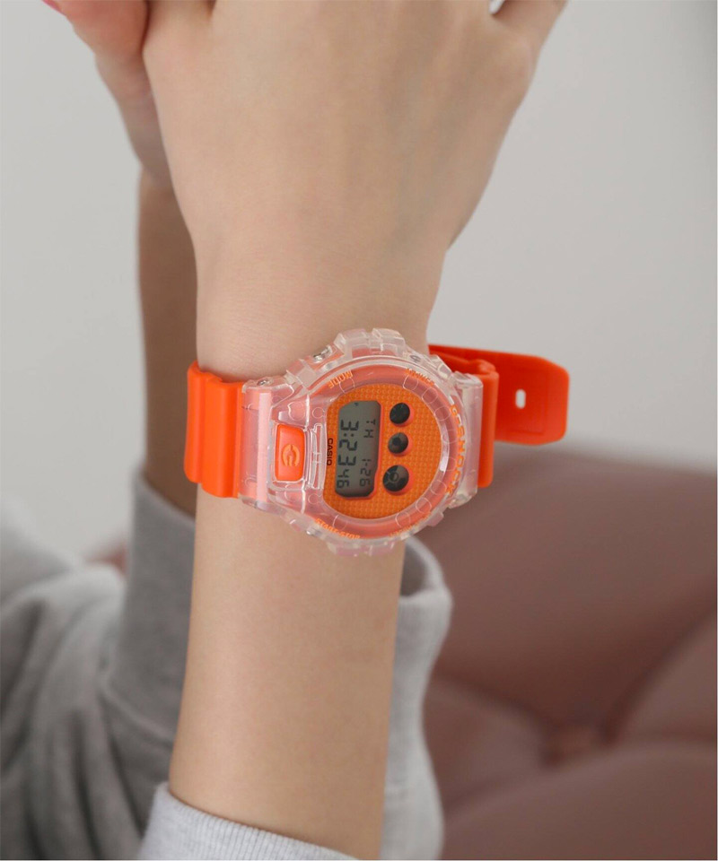 G-SHOCK DW-6900GL-4E