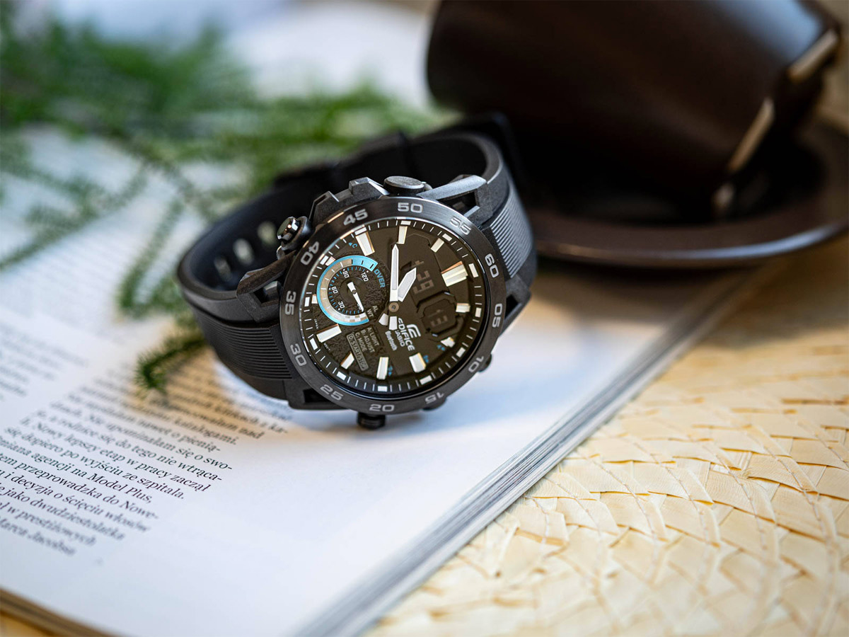 Casio Edifice ECB-40PB-1A