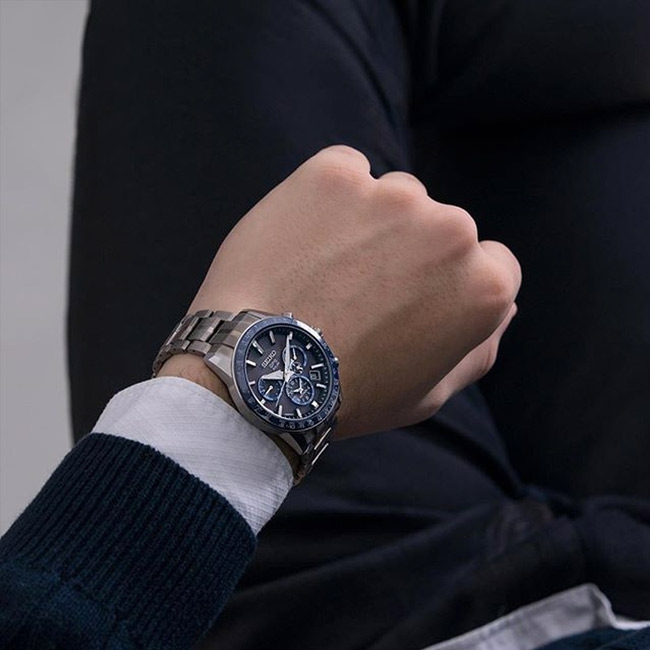 Японские часы Seiko SSH001J1