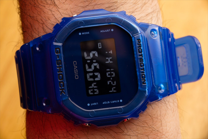 G-SHOCK DW-5600SB-2E