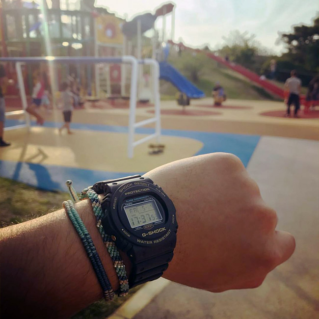 G-SHOCK DW-5735D-1B