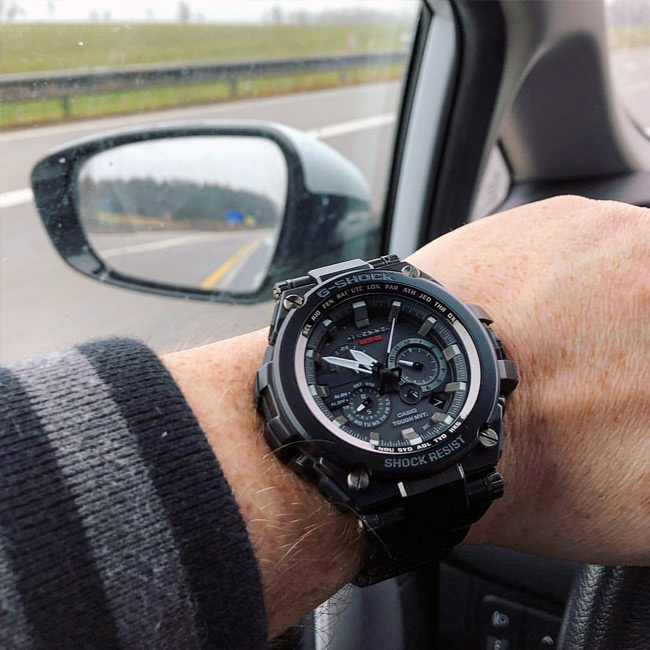 G-SHOCK MTG-S1000BD-1A