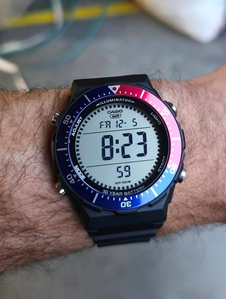 Casio AE-1700H-1A2