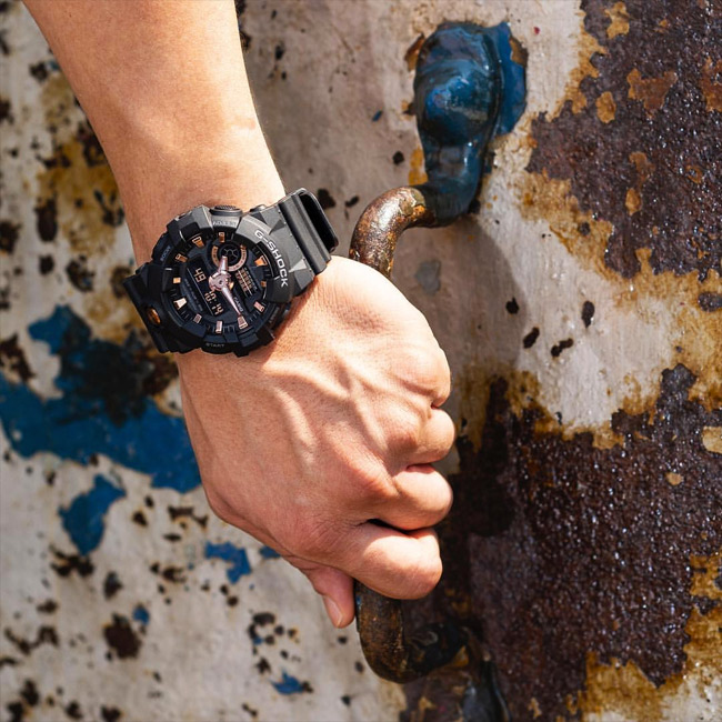 G-SHOCK GA-710B-1A4