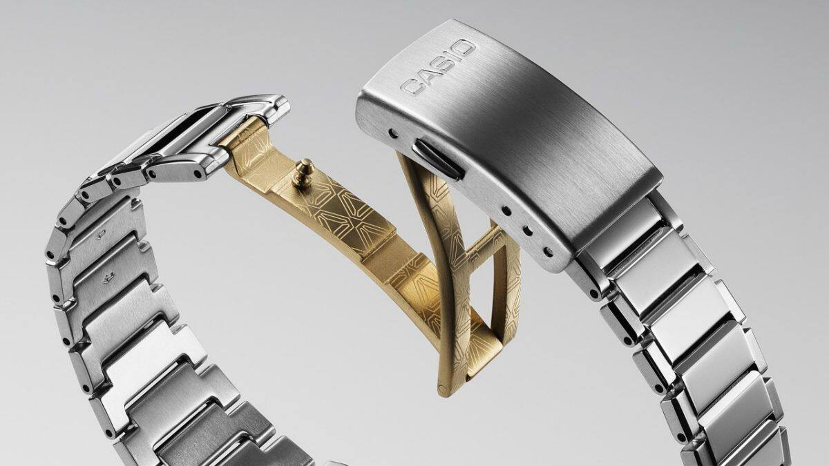 G-SHOCK TRN-50SS-2A