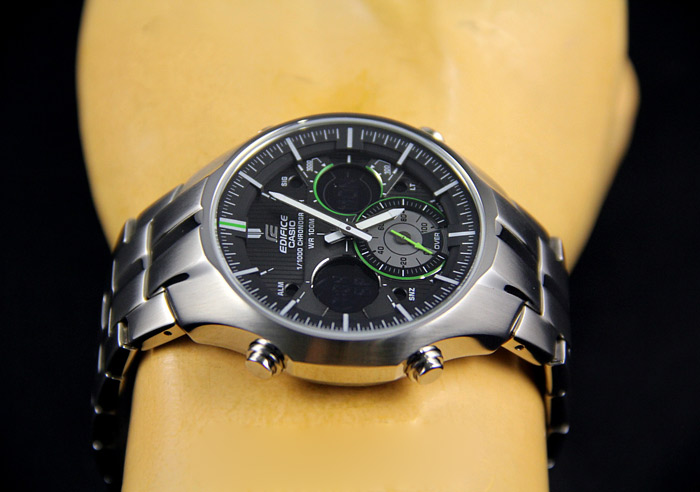 Casio Edifice EFA-135D-1A3