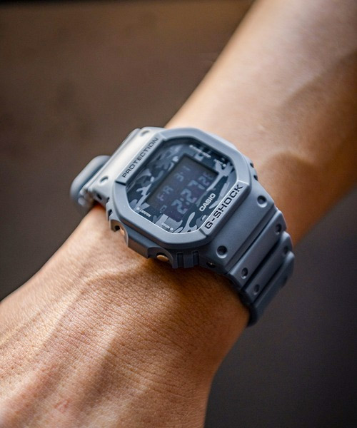 G-SHOCK DW-5600CA-2E