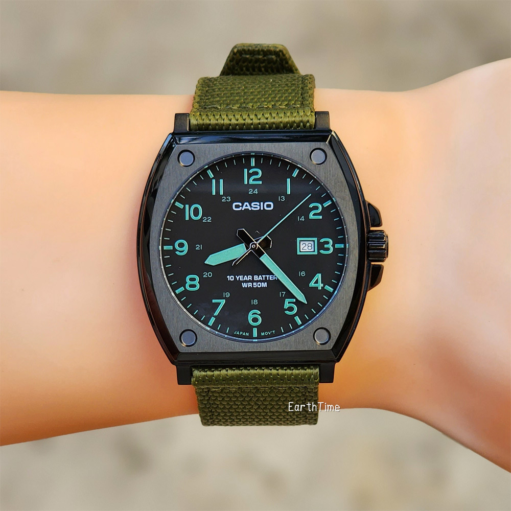 G-SHOCK MTP-E715C-3A