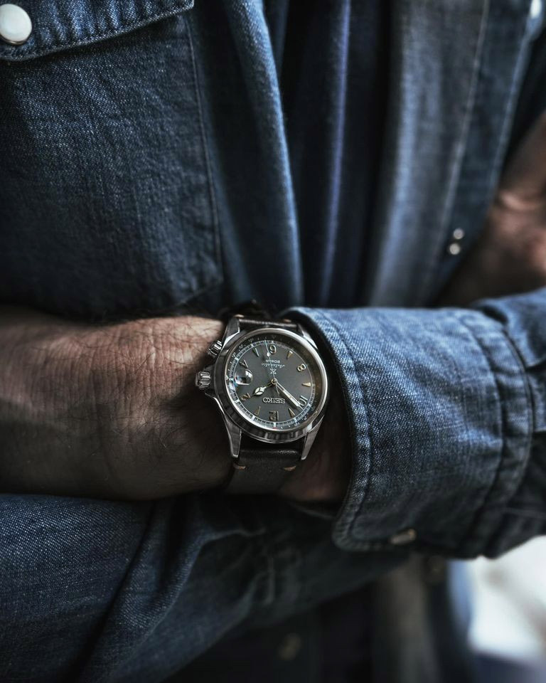 Японские часы Seiko SPB201J1