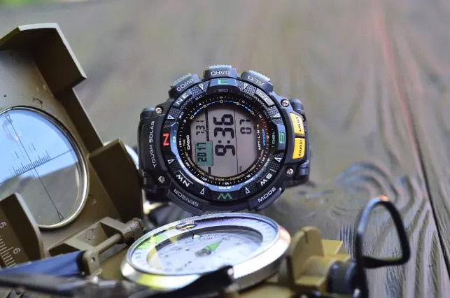 Casio Pro Trek PRG-240-1E