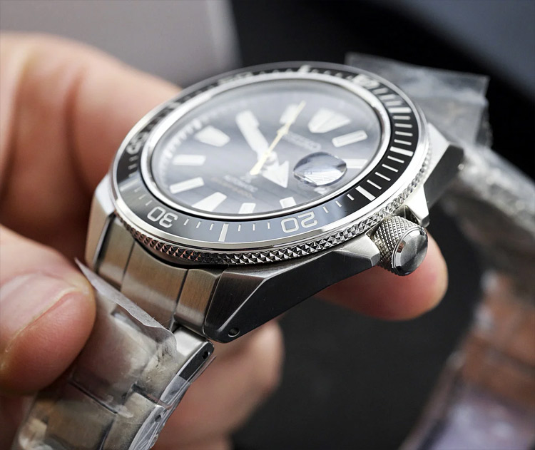 Японские часы Seiko SRPE35K1