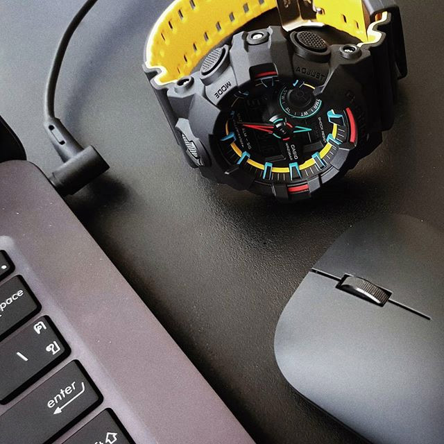 G-SHOCK GA-700SE-1A9