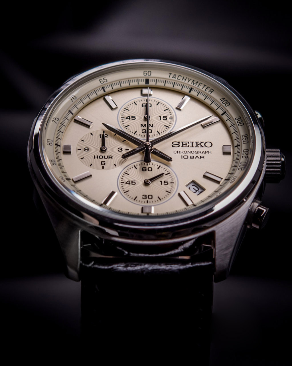 Японские часы Seiko SSB383P1