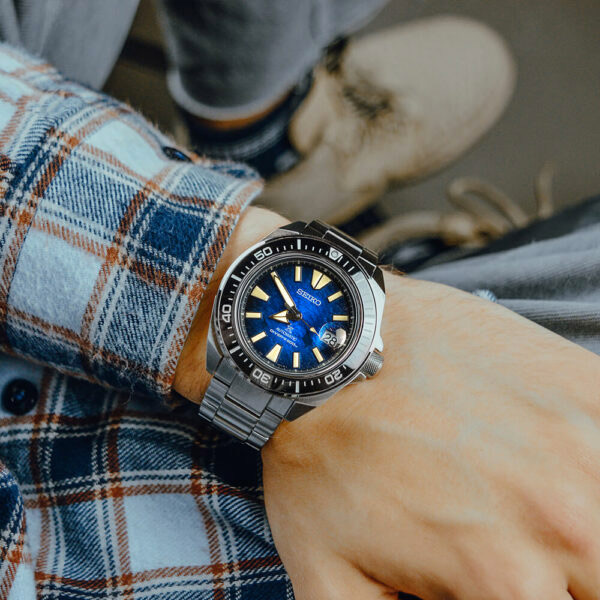 Японские часы Seiko SRPE33K1