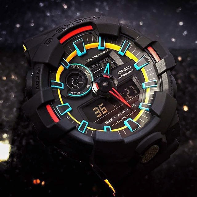 G-SHOCK GA-700SE-1A9