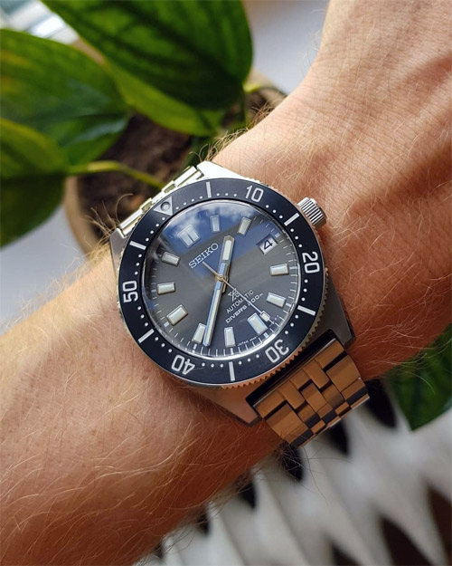 Японские часы Seiko SPB143J1