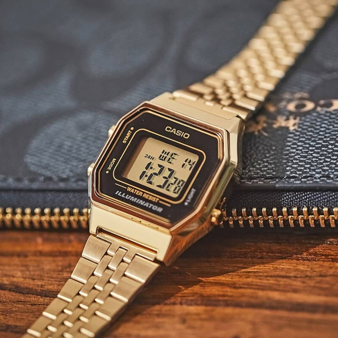G-SHOCK LA680WGA-1E