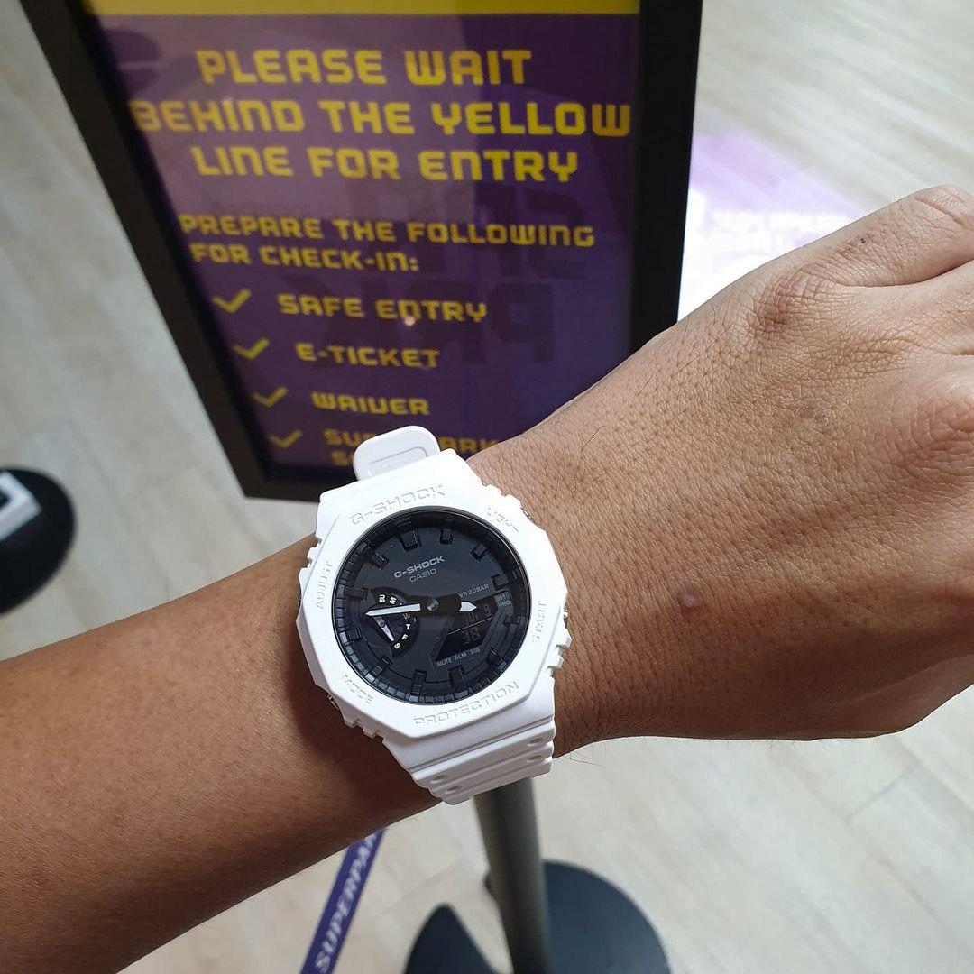 G-SHOCK GA-2100-7A