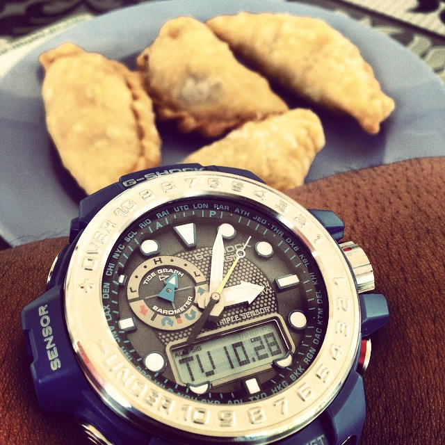 G-SHOCK GWN-1000-2A