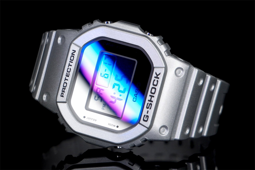 G-SHOCK DW-5600FF-8E