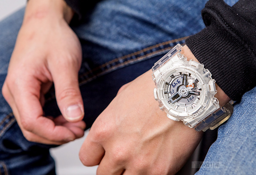 G-SHOCK GA-110CR-7A
