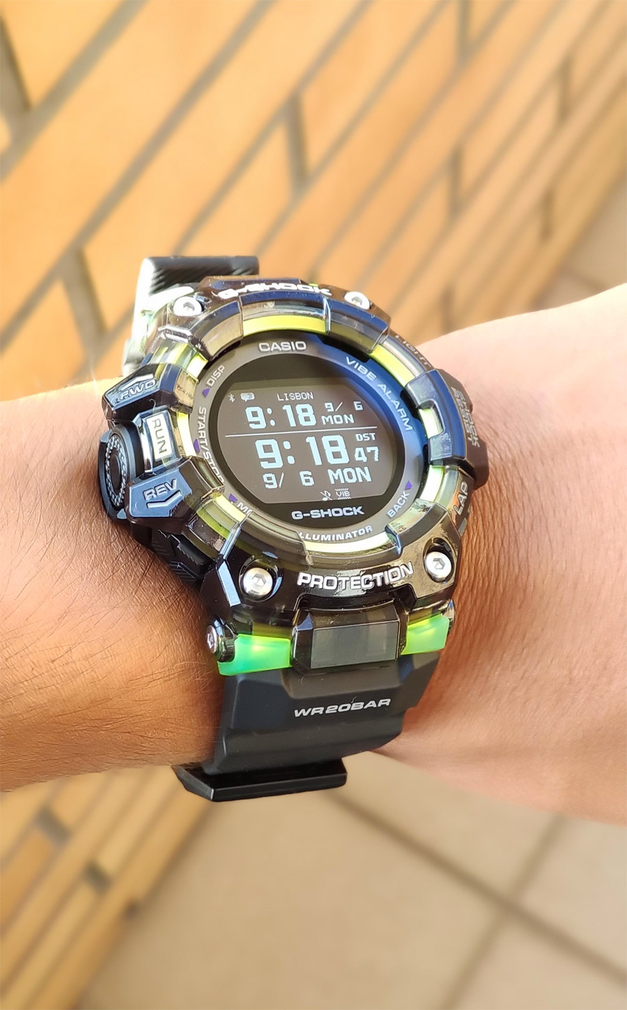 G-SHOCK GBD-100SM-1E