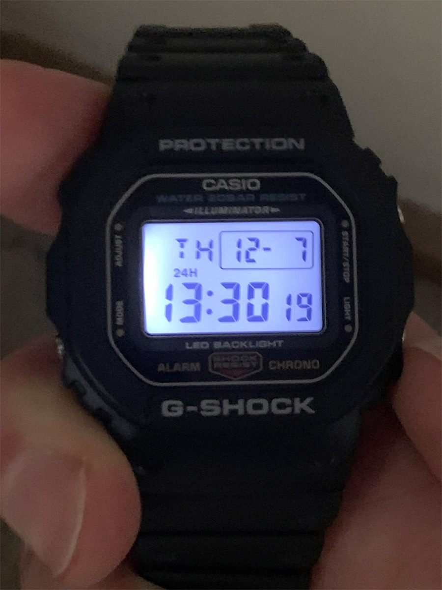 G-SHOCK DW-5600UE-1E