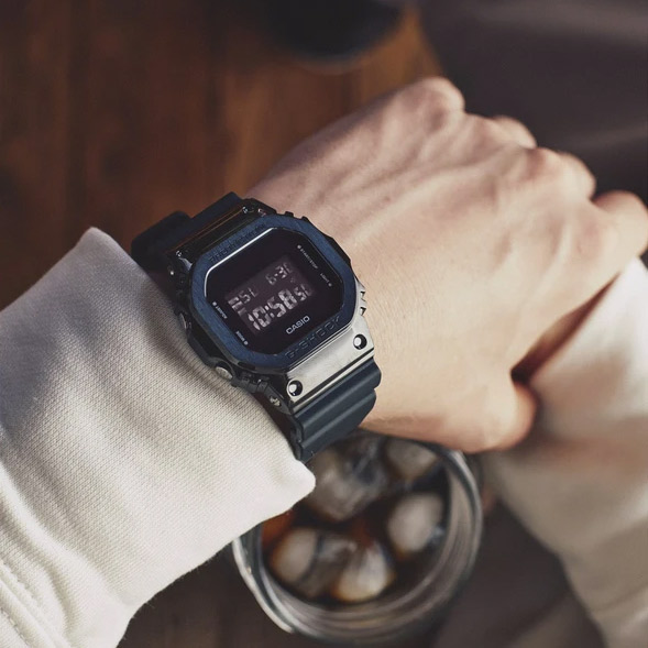 G-SHOCK GM-5600B-1E