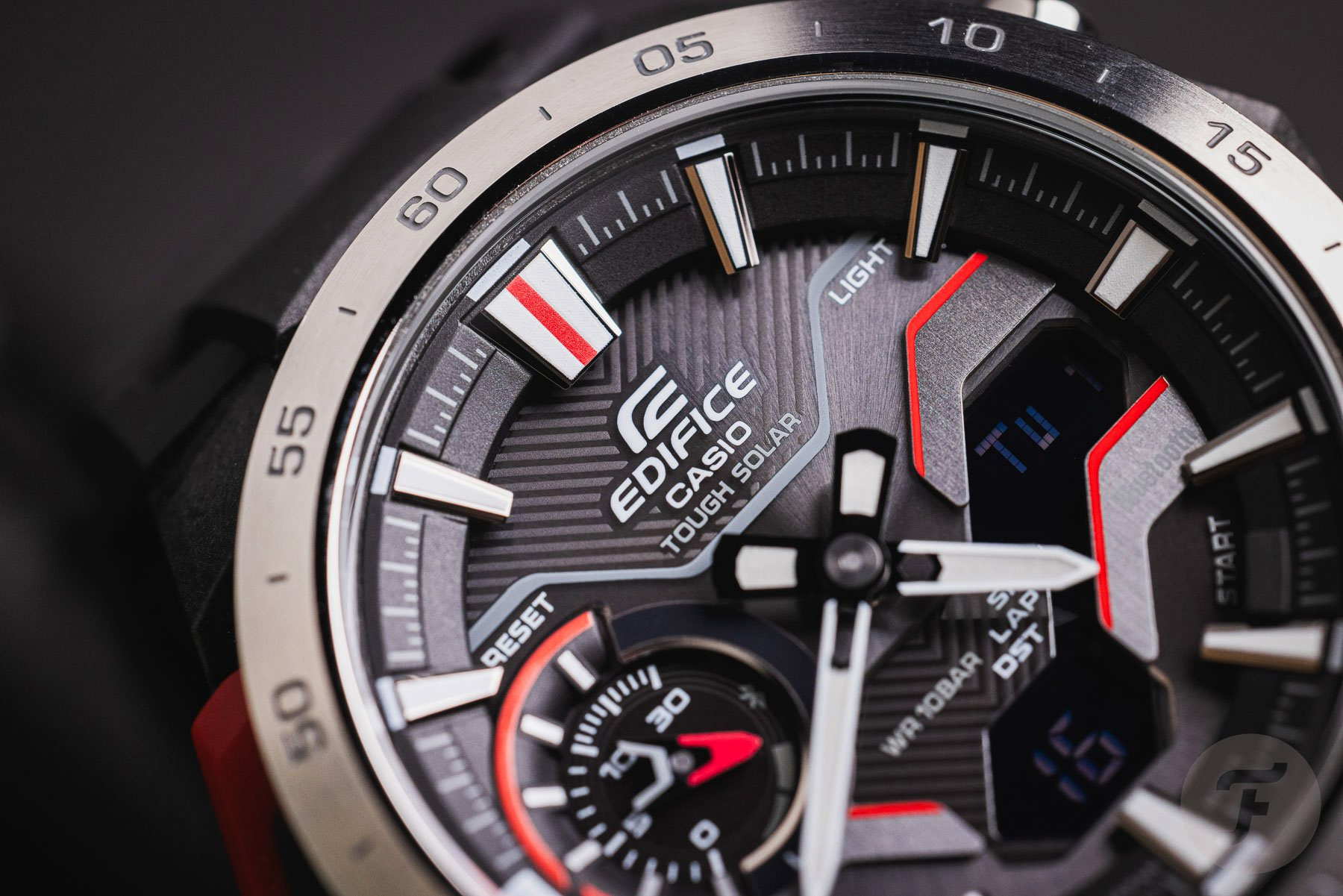 Casio Edifice ECB-2200P-1A