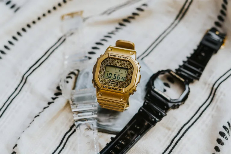 G-SHOCK DWE-5600HG-1E