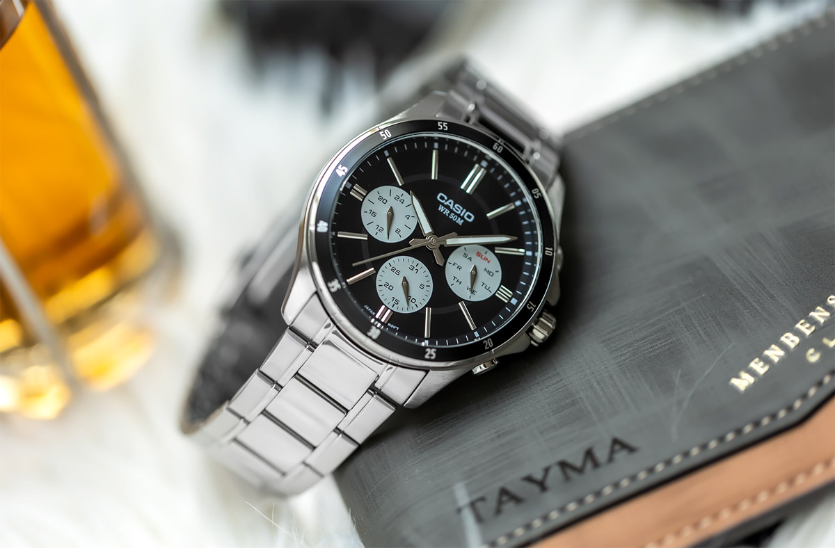 G-SHOCK MTP-1374D-1A3