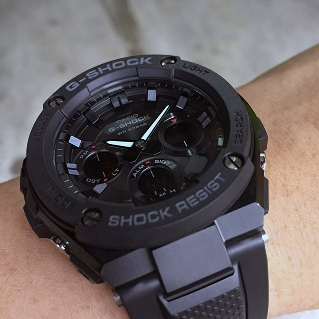 G-SHOCK GST-W100G-1B