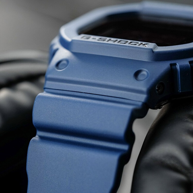 G-SHOCK DW-5600BBM-2E