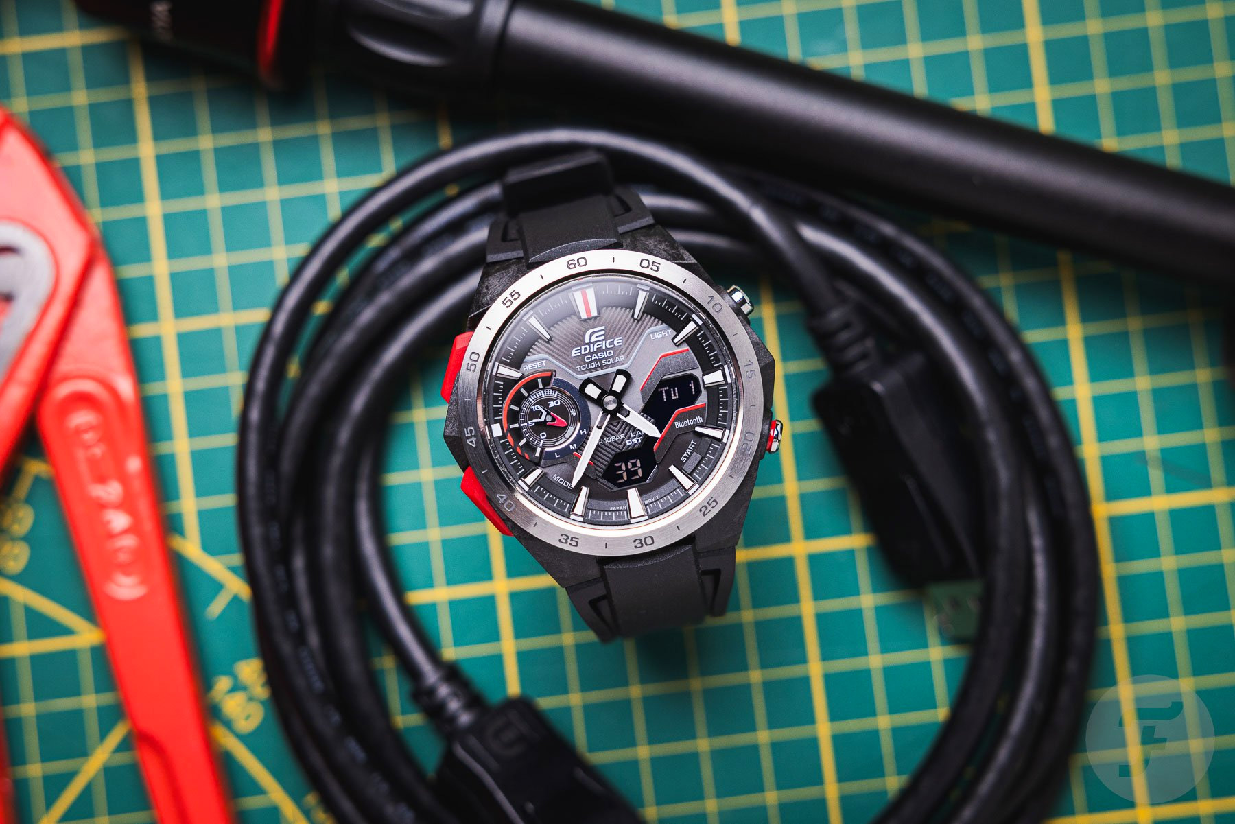 Casio Edifice ECB-2200P-1A