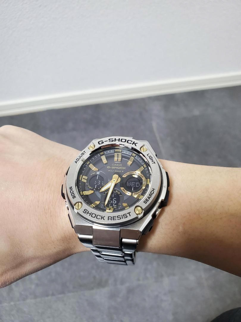 G-SHOCK GST-W110D-1A9