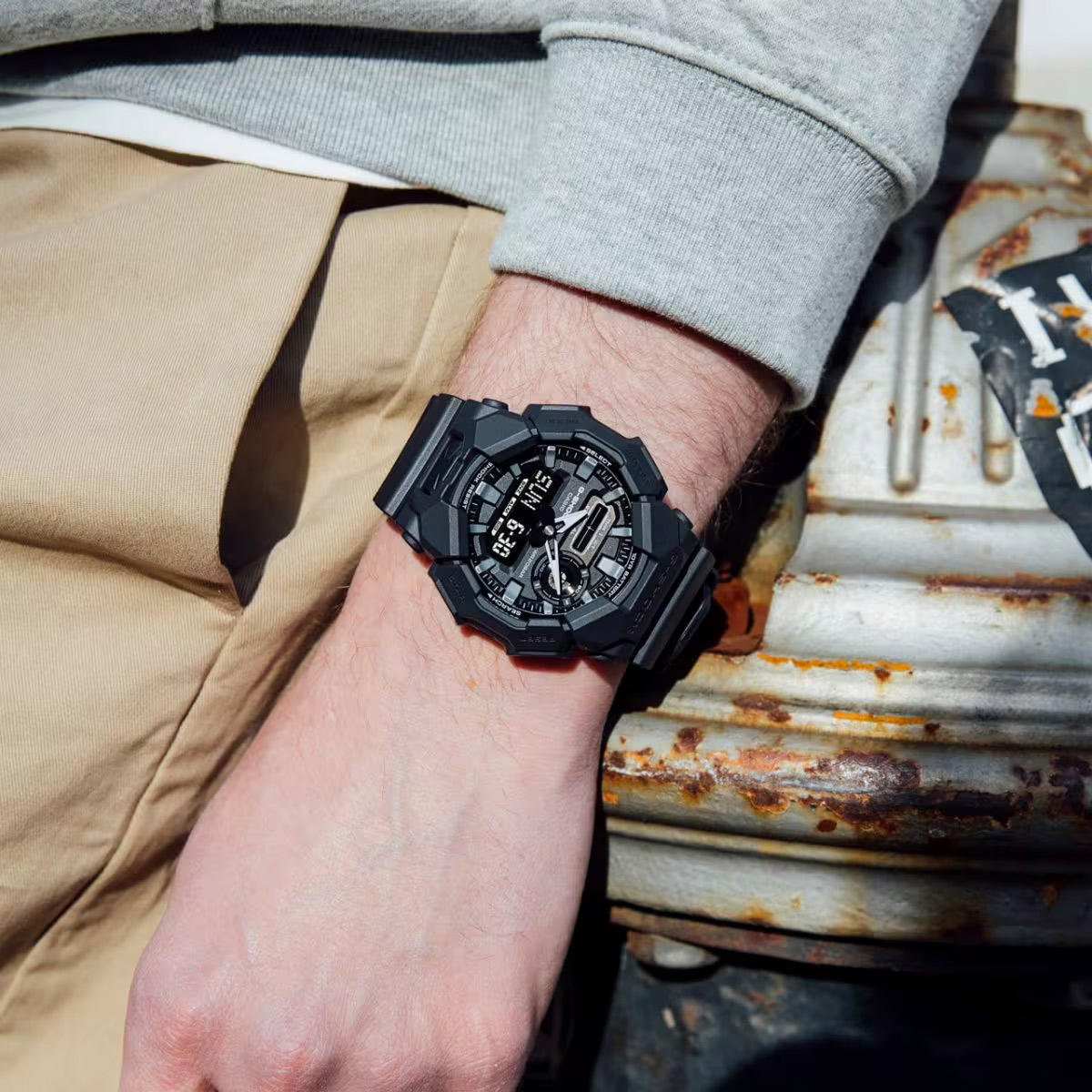 G-SHOCK GA-010-1A1