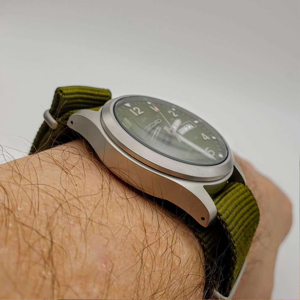 Японские часы Seiko SRPG33K1