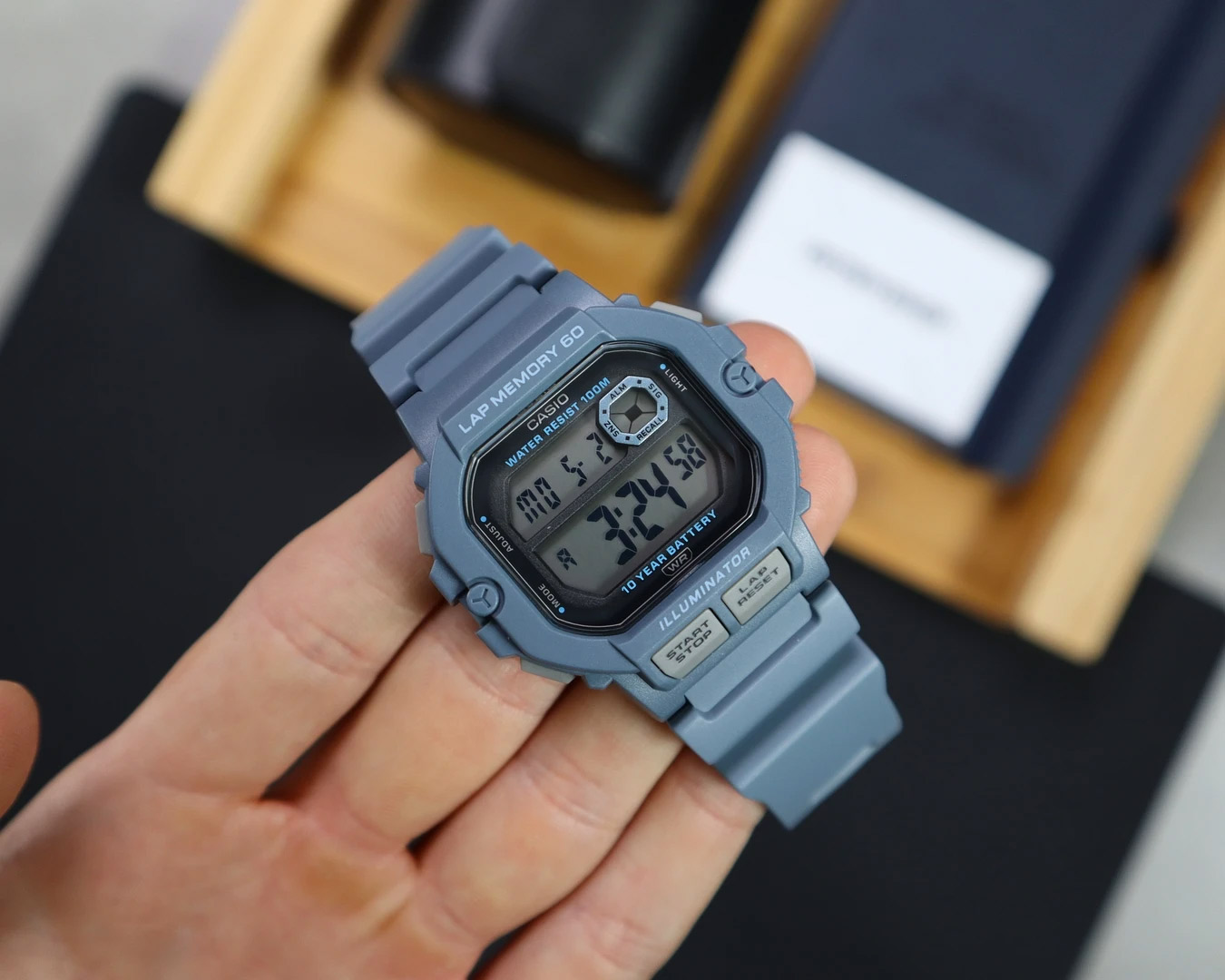 G-SHOCK WS-1400H-2A