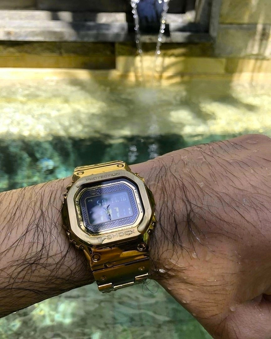 G-SHOCK GMW-B5000GD-9E