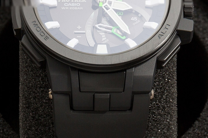 Casio Pro Trek PRW-7000-1A