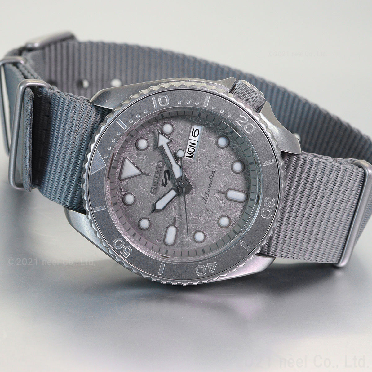 Японские часы Seiko SRPG61K1