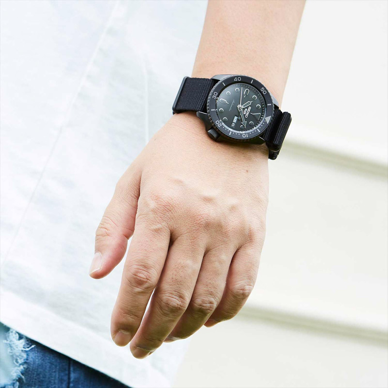 Японские часы Seiko SRPD79K1