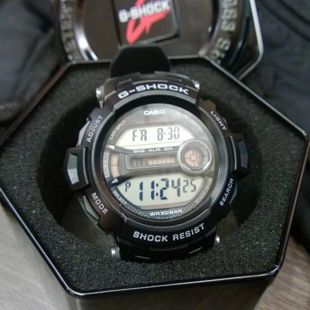 G-SHOCK GD-200-1E
