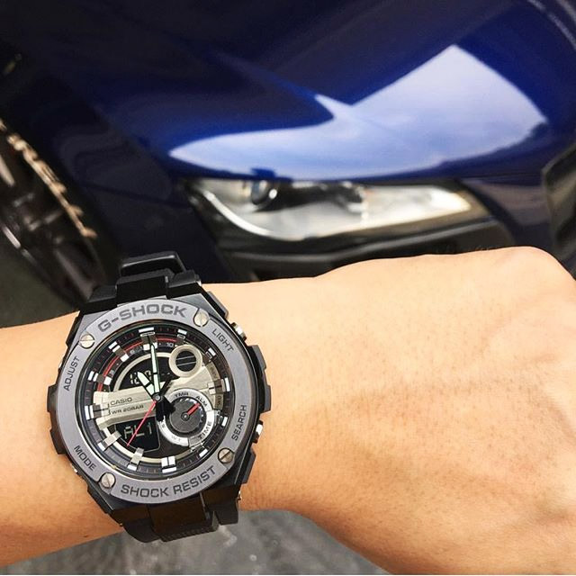 G-SHOCK GST-210B-1A