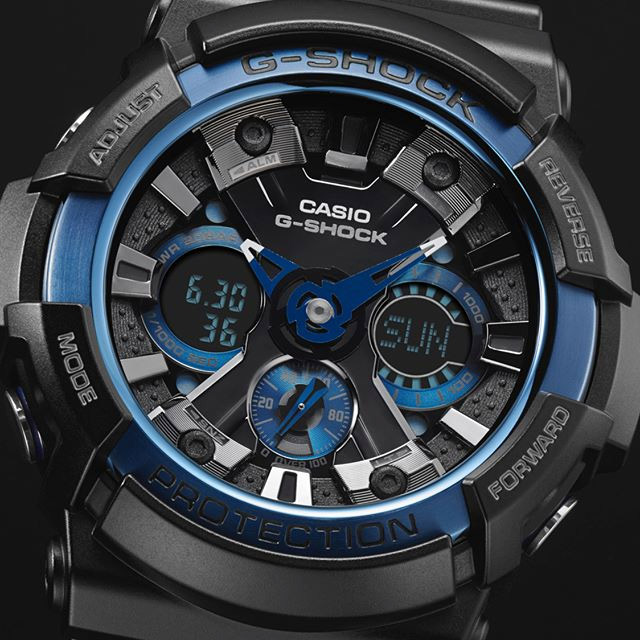 G-SHOCK GA-200CB-1A