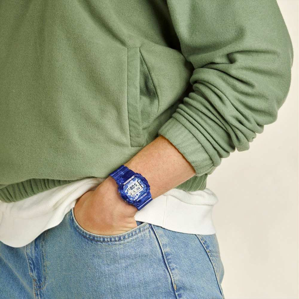 G-SHOCK DW-5600BWP-2E