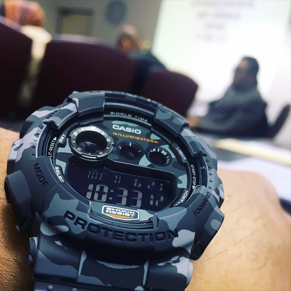 G-SHOCK GD-120CM-8E