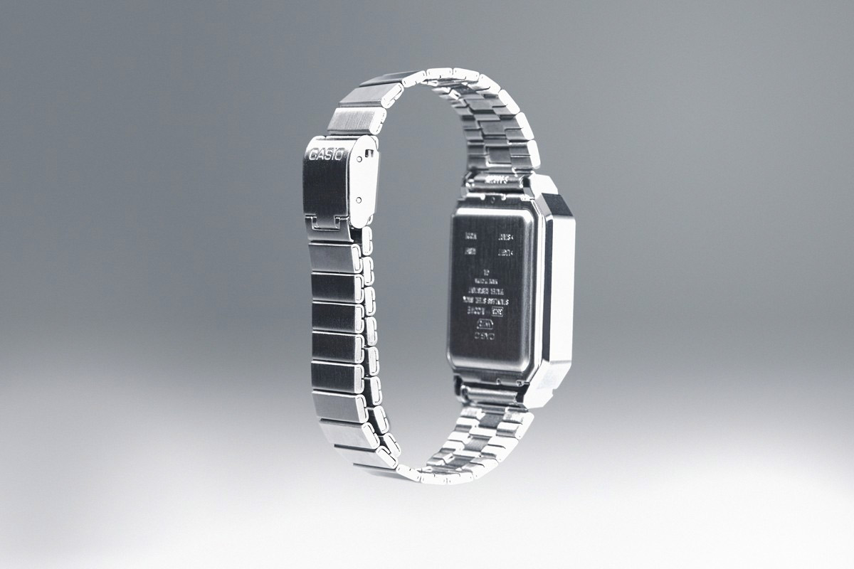 G-SHOCK A100WE-1A